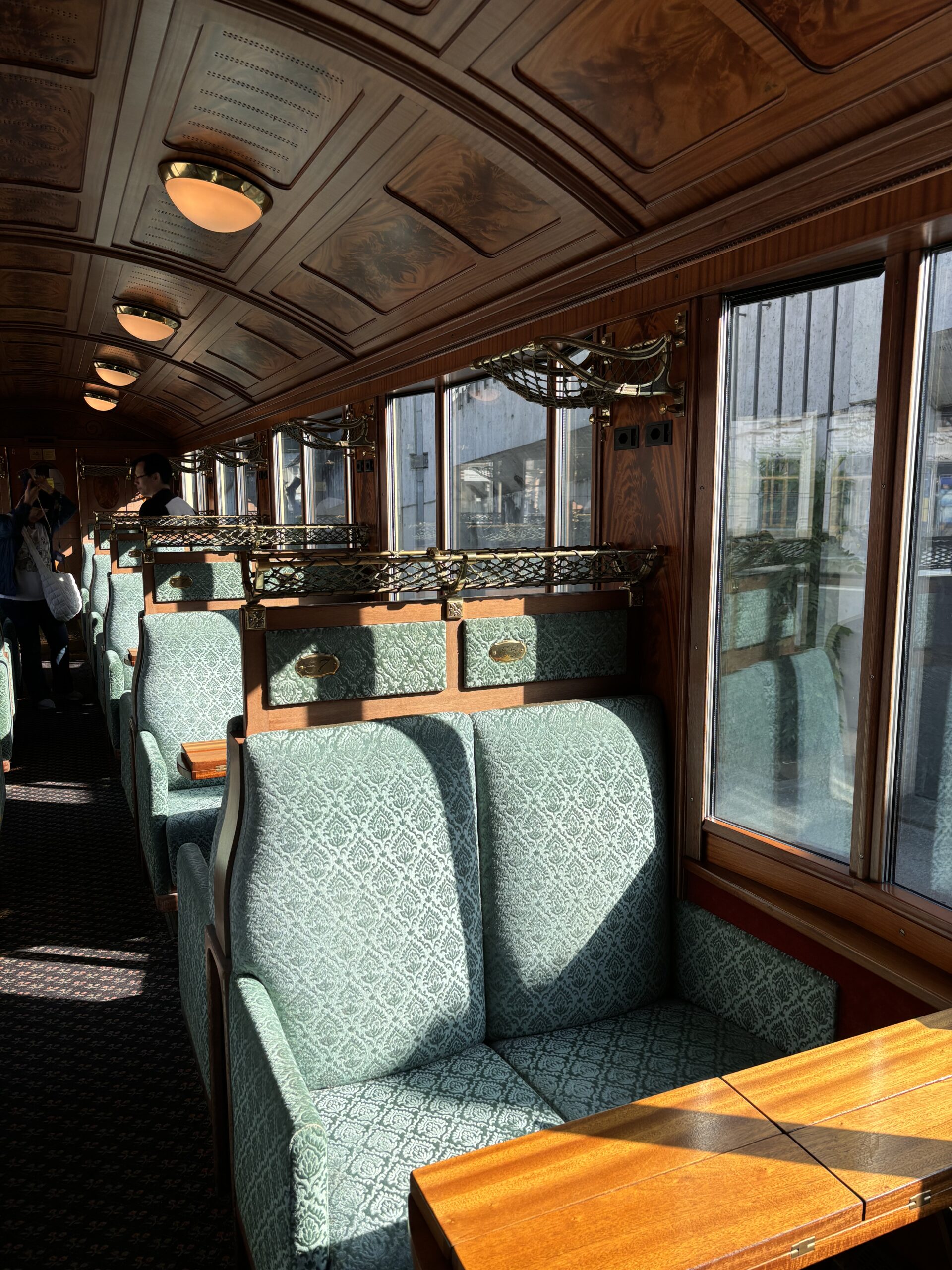 1st class art nouveau chocolaté train