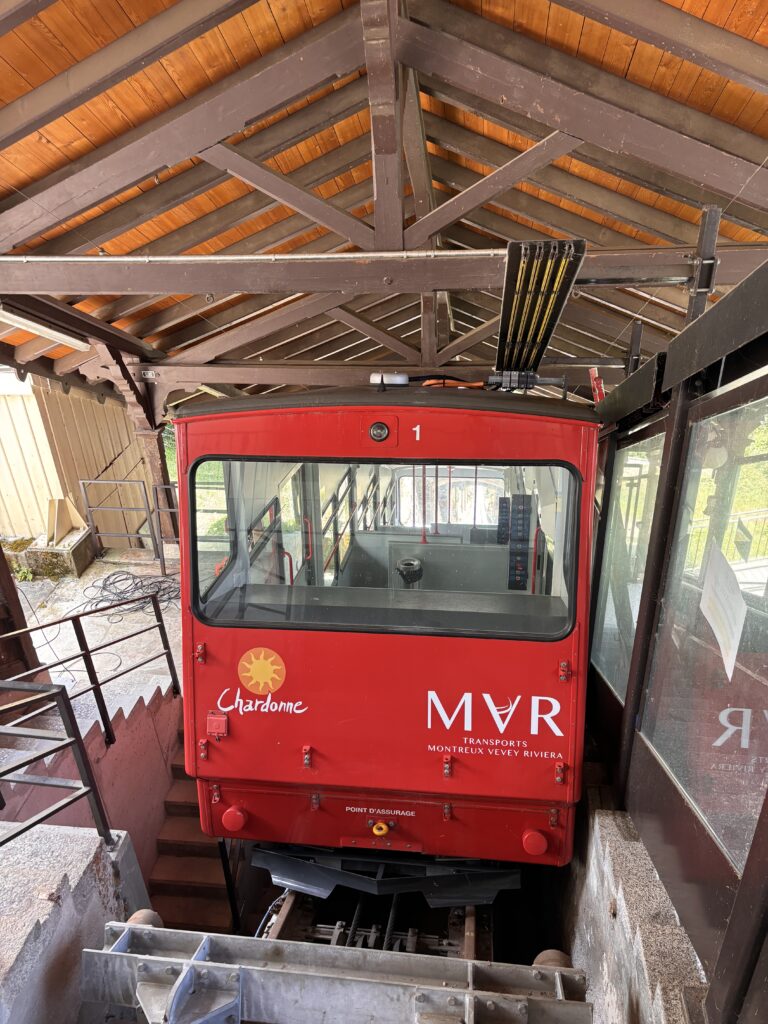 pozemní lanovka z Vevey na Mont Pelerin